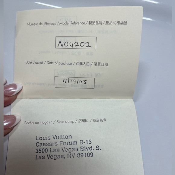 LOUIS VUITTON 2003 18KT GOLD CHARM BRACELET W/ 5 CHARMS - Picture 7 of 14